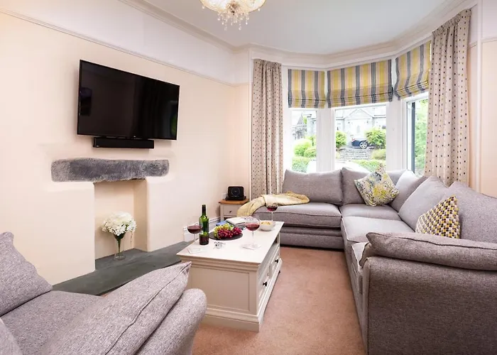 Lingmell House * Windermere